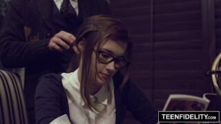 TEENFIDELITY – Cutie Alaina Dawson Creampied on Teacher&apos;s Desk